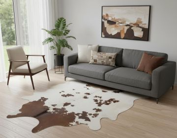 6' X 7' Brown And White Cowhide Area Rug