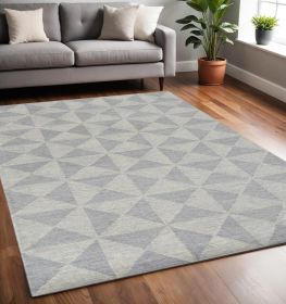 5' X 7' Gray And Light Gray Wool Geometric Hand Tufted Area Rug