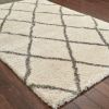 7' X 10' Ivory And Gray Geometric Lattice Area Rug