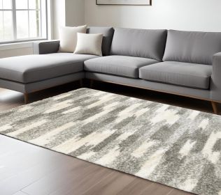 7' X 10' Gray And Ivory Geometric Pattern Area Rug